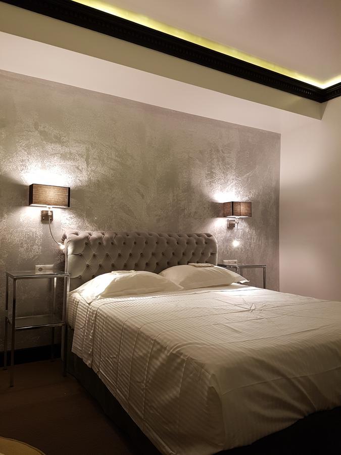 Andromeda Downtown Suites Athena Bagian luar foto