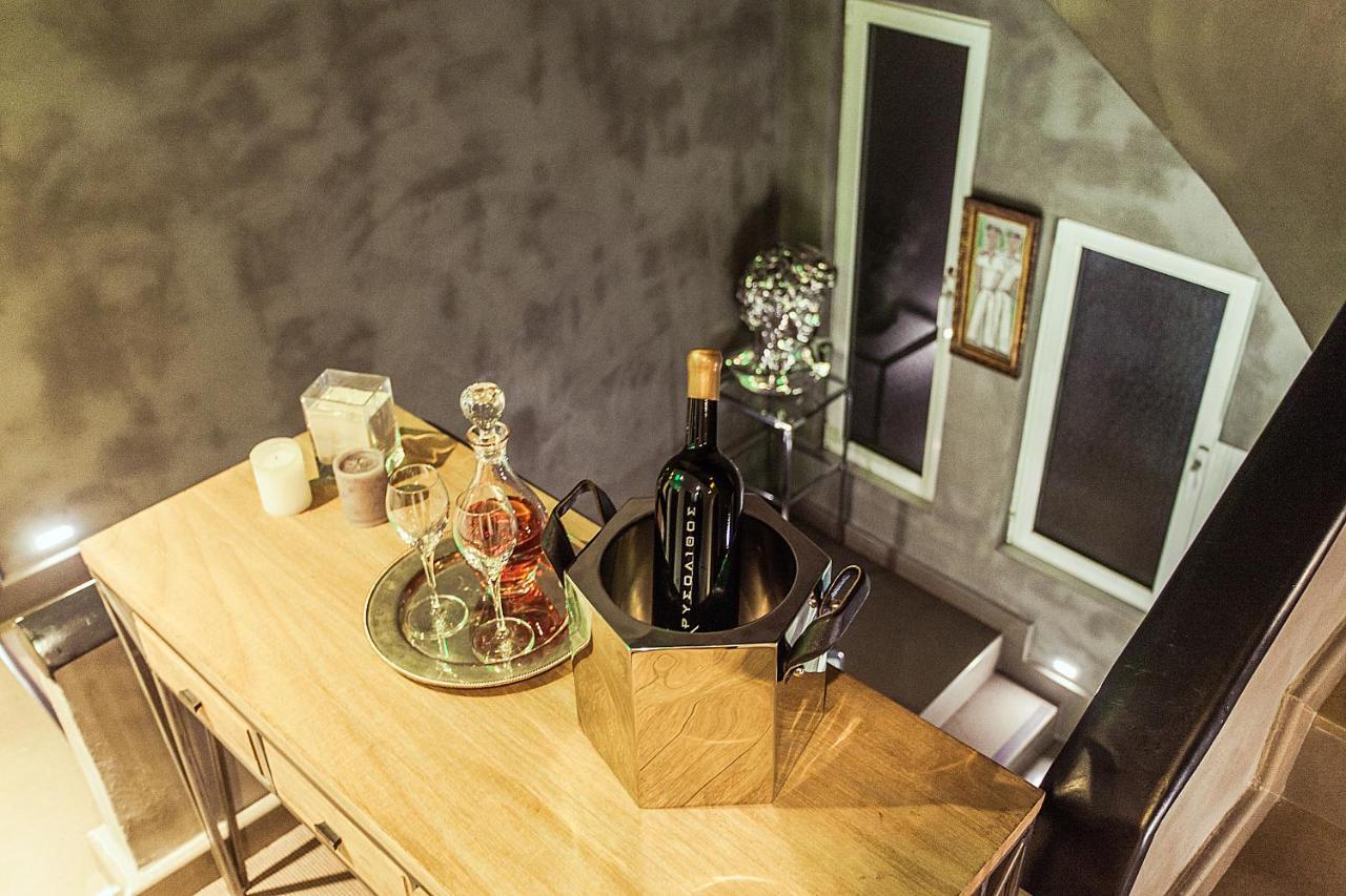 Andromeda Downtown Suites Athena Bagian luar foto